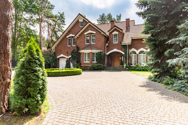 Best Affordable Driveway Pavers  in Dickinson, ND