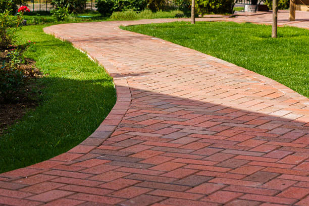 Best Professional Driveway Pavers  in Dickinson, ND